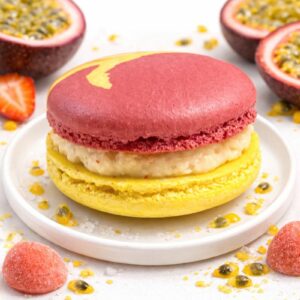 macaron fruit de la passion "thanh vy"